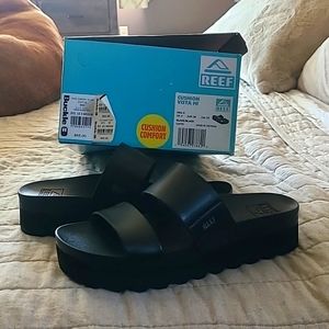 Reef cushion Vista hi slide sandal with platform wedge